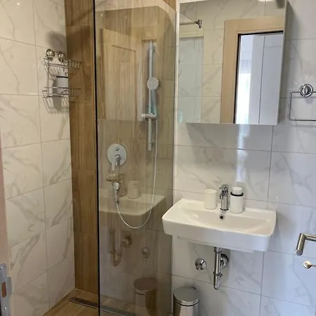 Garden Apartman