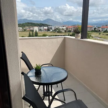 Garden Apartman